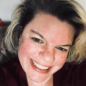 Meet your Posher, Raquel